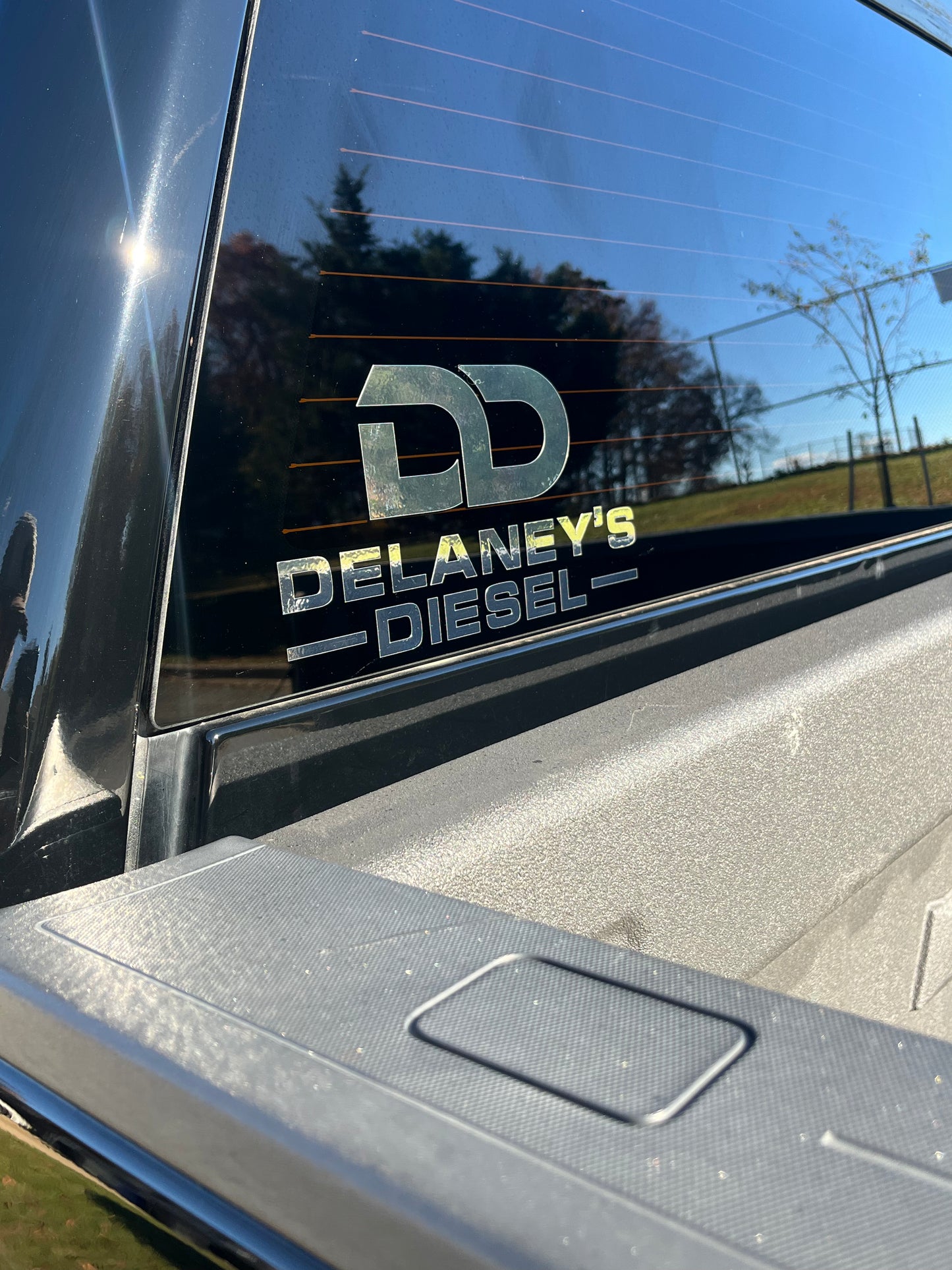 DD Vinyl Sticker